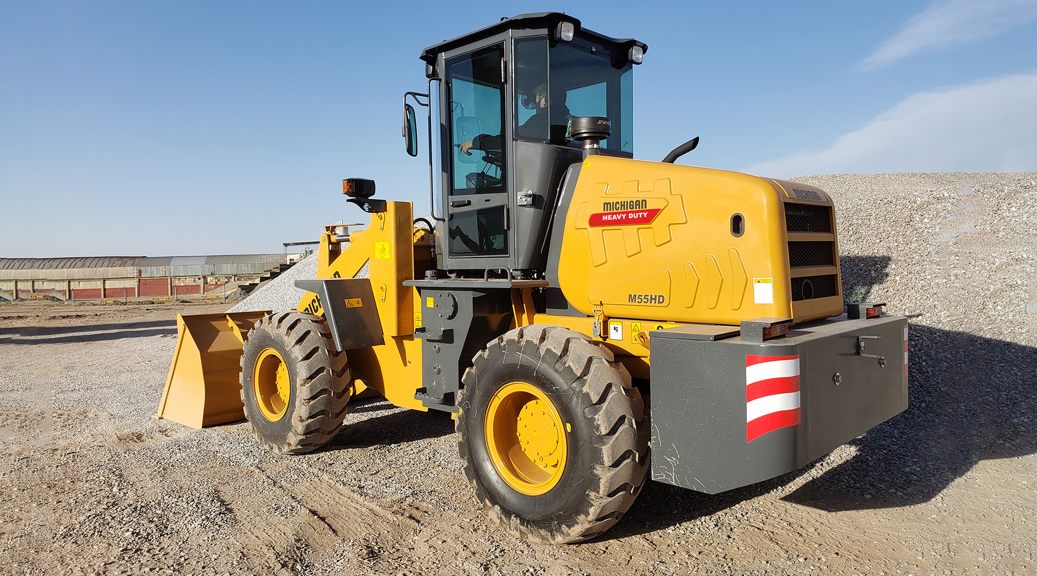 Pala Forrajera M55HD