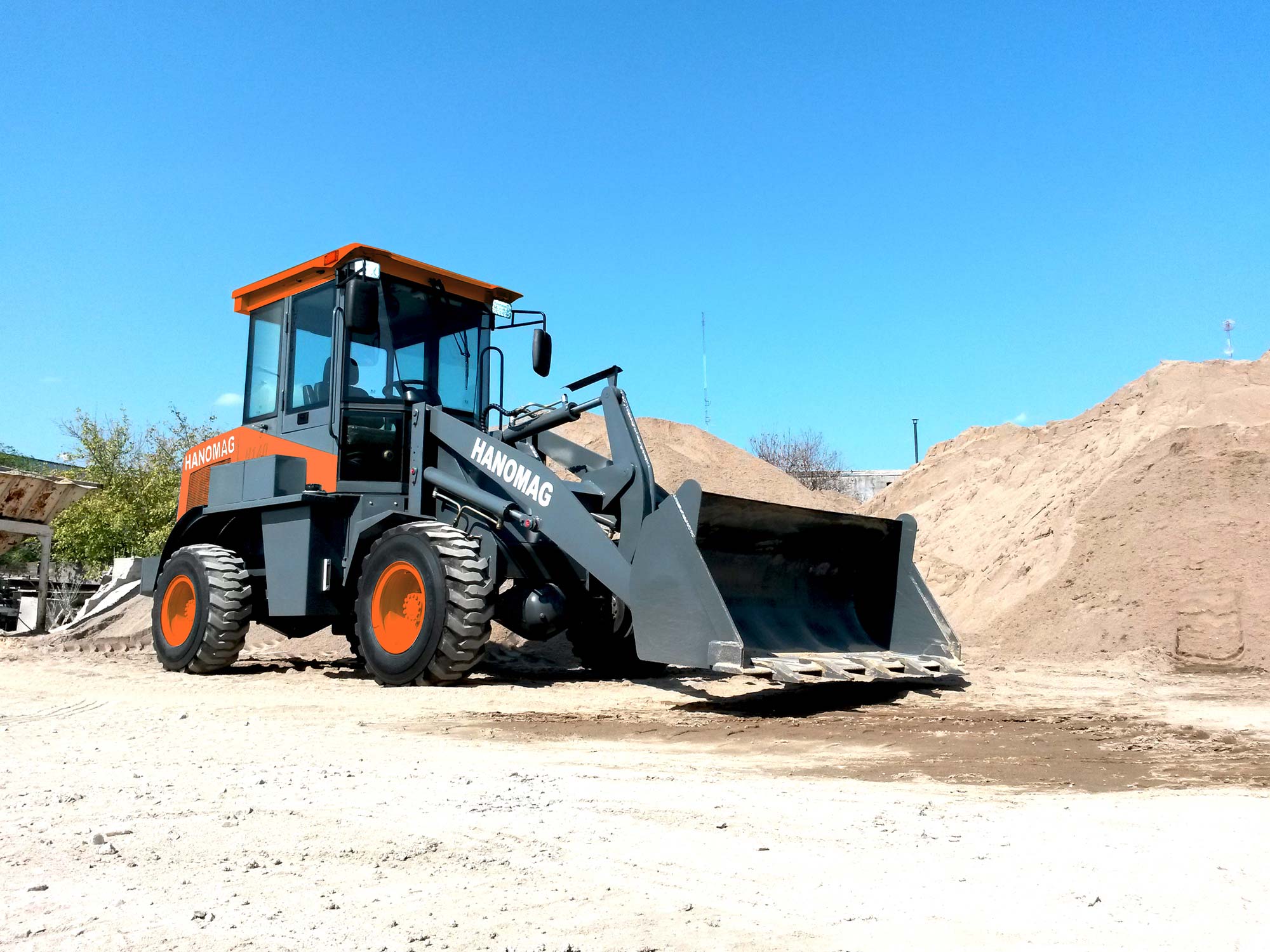 Pala Cargadora Forrajera H140